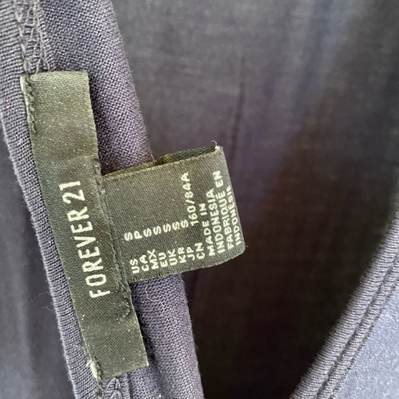 Low back maxi full length dress NEVER WORN - Picture 5 of 6